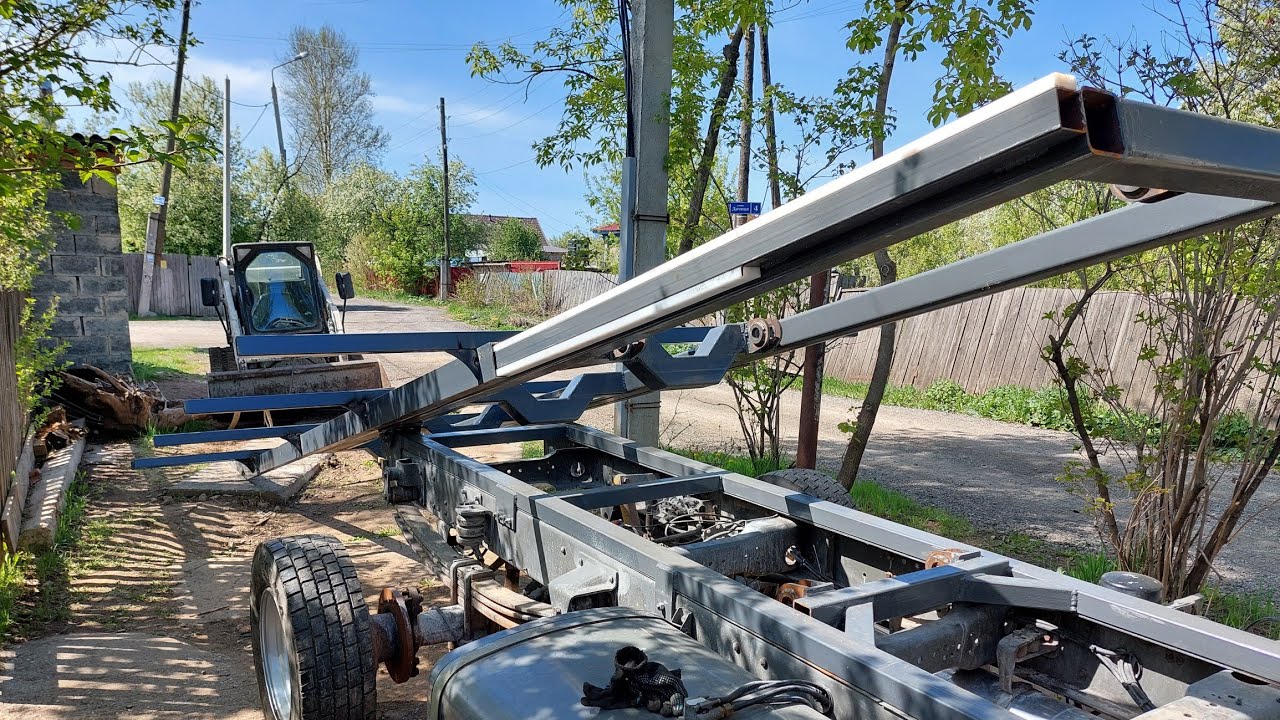 Сборка эвакуатора.  Часть 4. Наклон платформы. Монтаж гидробака. / Tow truck assembly.  Part 4.