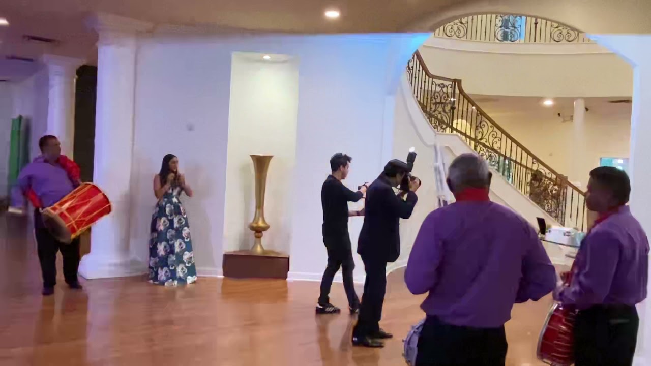 Texas New Generation Tassa Group- Bride & Groom Entrance