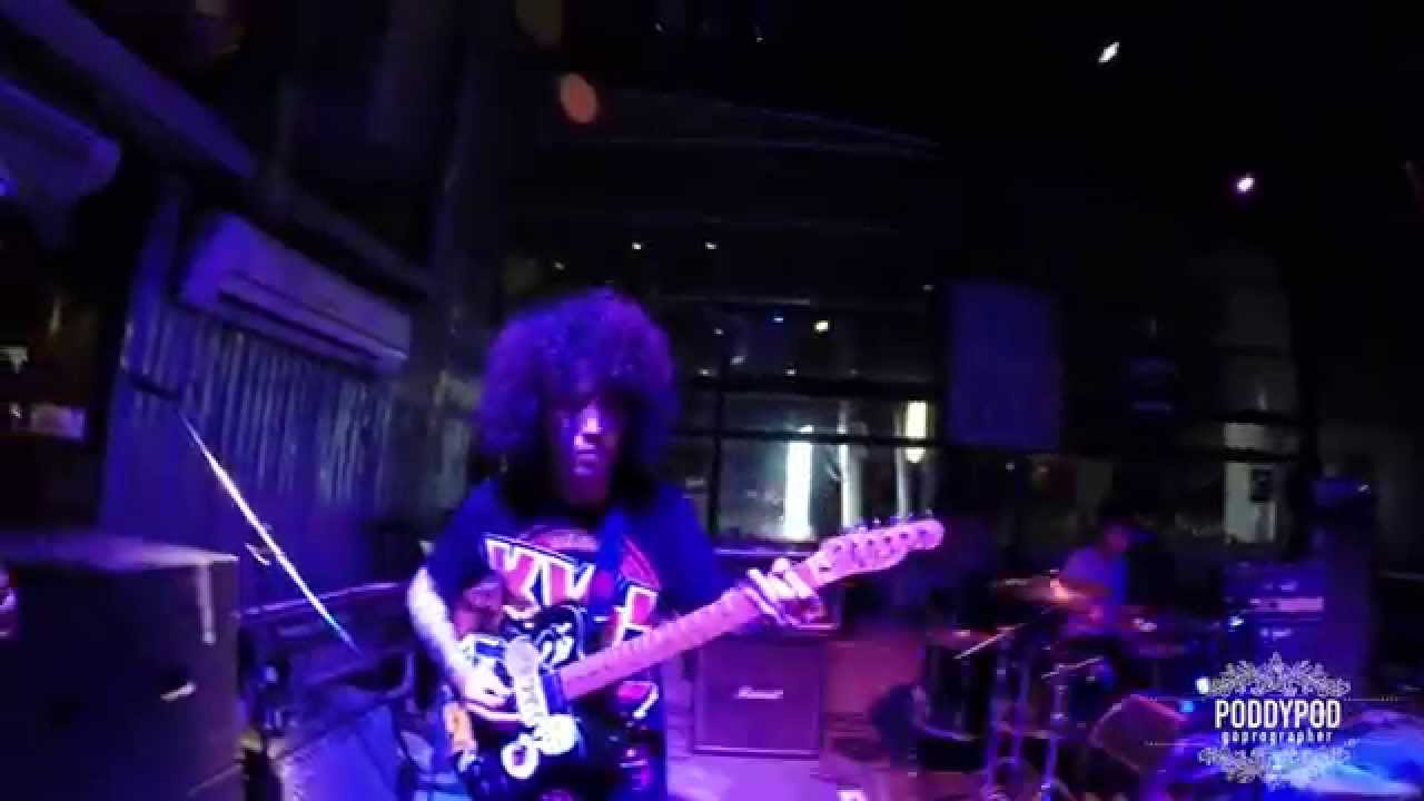 Bulls On Parade - Rage Against The Machine Cover by Roj Against The Machine
