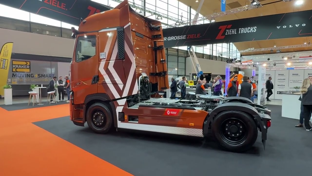Renault T-High 480 DE 13 Turbo Compound - Interior And Exterior - NUFAM 2025 Karslruhe
