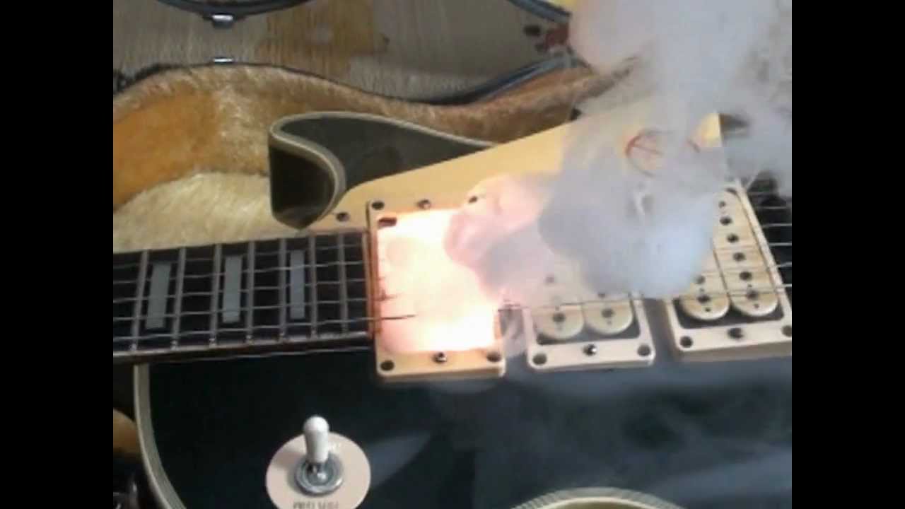 SMOKER-Close view