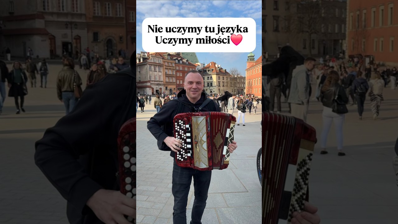 Jedna piosenka, jeden akordeon i nagle p&oacute;ł świata zapisane na Polski Kurs Miłości❤️