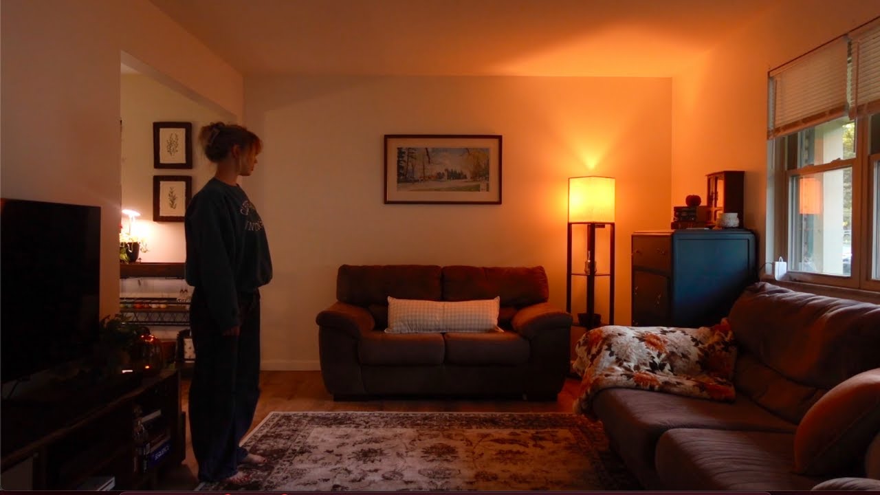 a cozy weekend vlog | decorating for fall time!