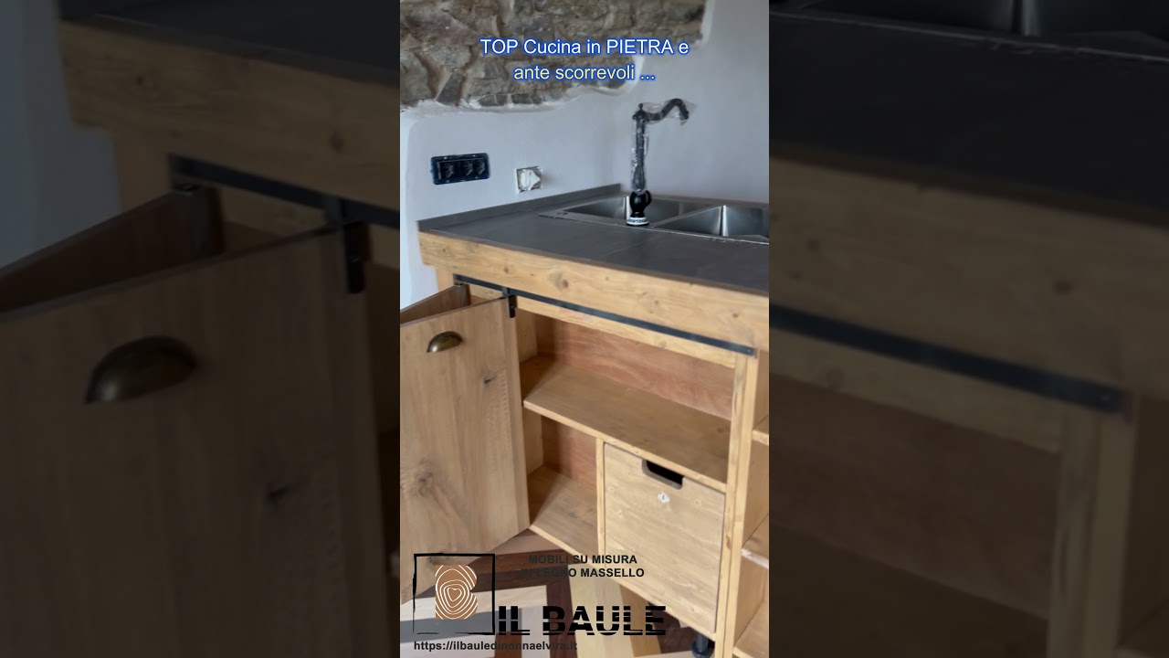 Isola Cucina mod. CUNEO in stile INDUSTRIAL tutto legno massello e TOP in pietra e SU MISURA