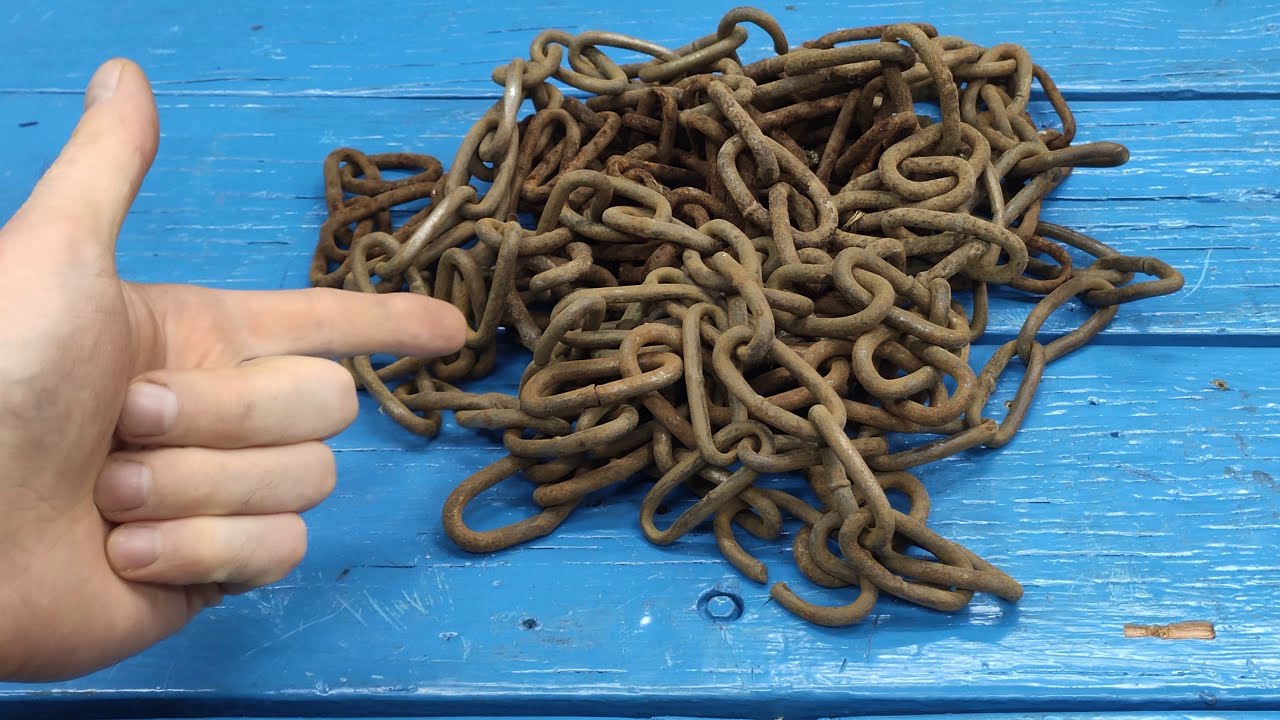 Secret of the rusty chain!!! Genius idea!