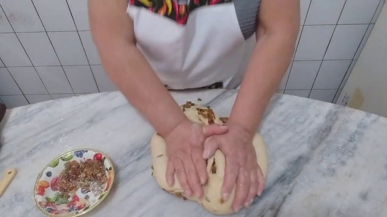 VILMA SOARES... ESSA ROSCA É  COM FRUTAS.