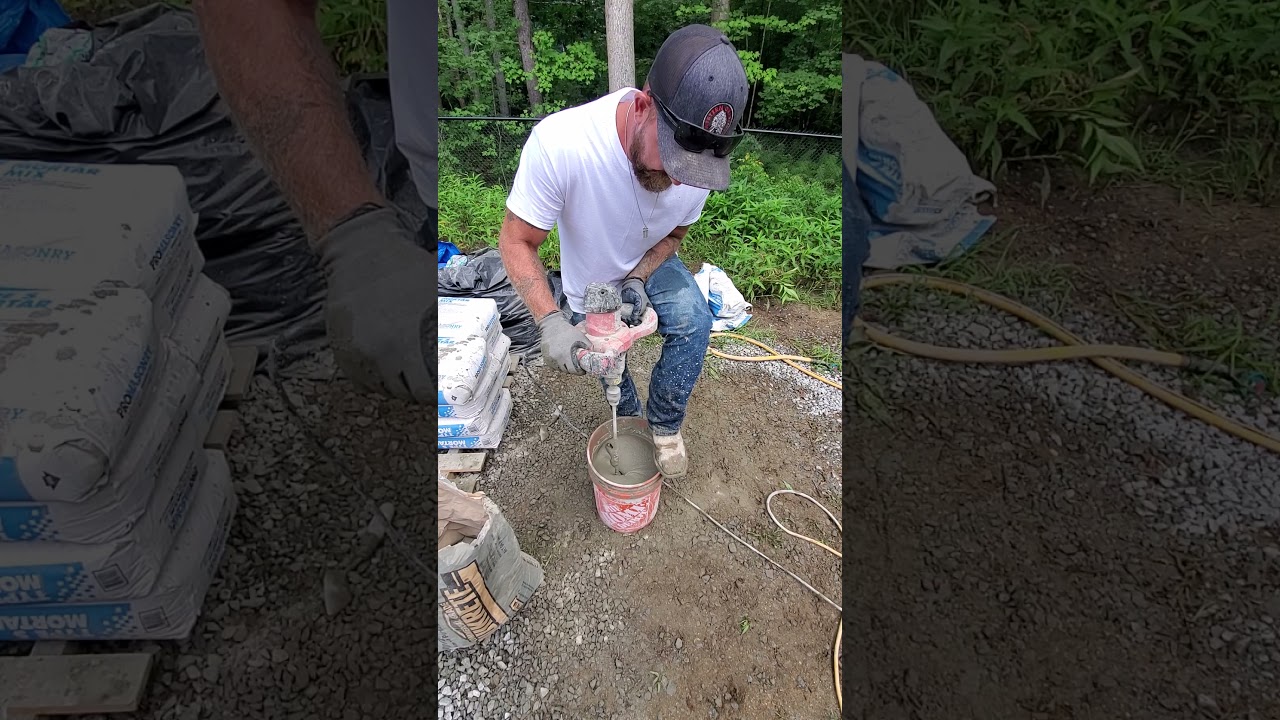 How to properly hand mix concrete to have a good consistency.