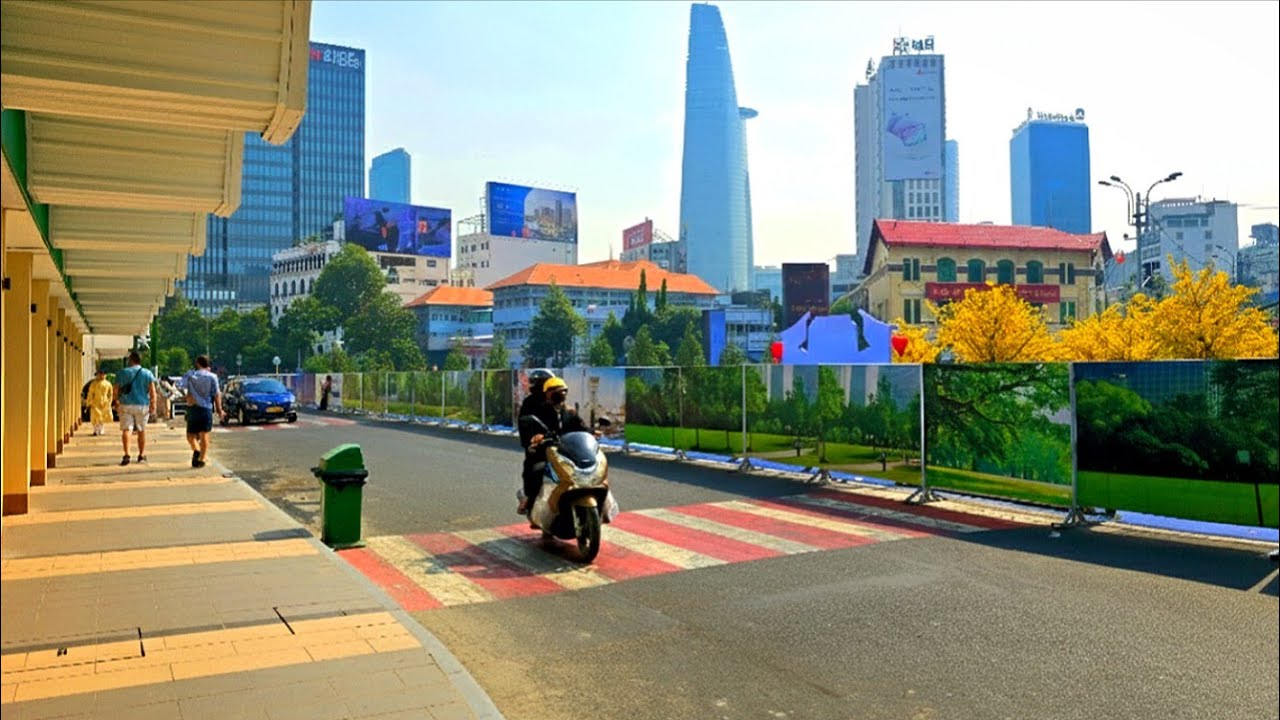 NGỠ NGÀNG VỈA HÈ QUANH CHỢ BẾN THÀNH, GIÁ VÀNG TĂNG ĐỈNH NÓC KỊCH TRẦN,CẬP NHẬT ĐƯỜNG HOA NGUYỄN HUỆ