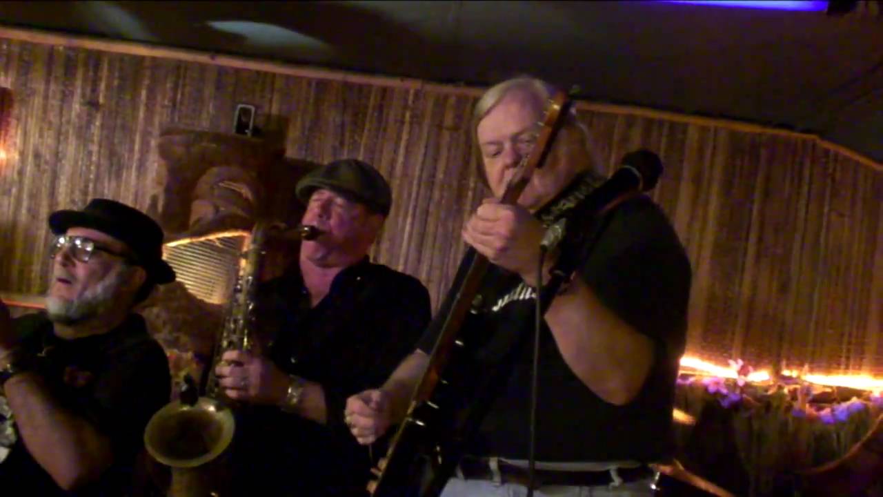 The Hudson Dusters - Rumble