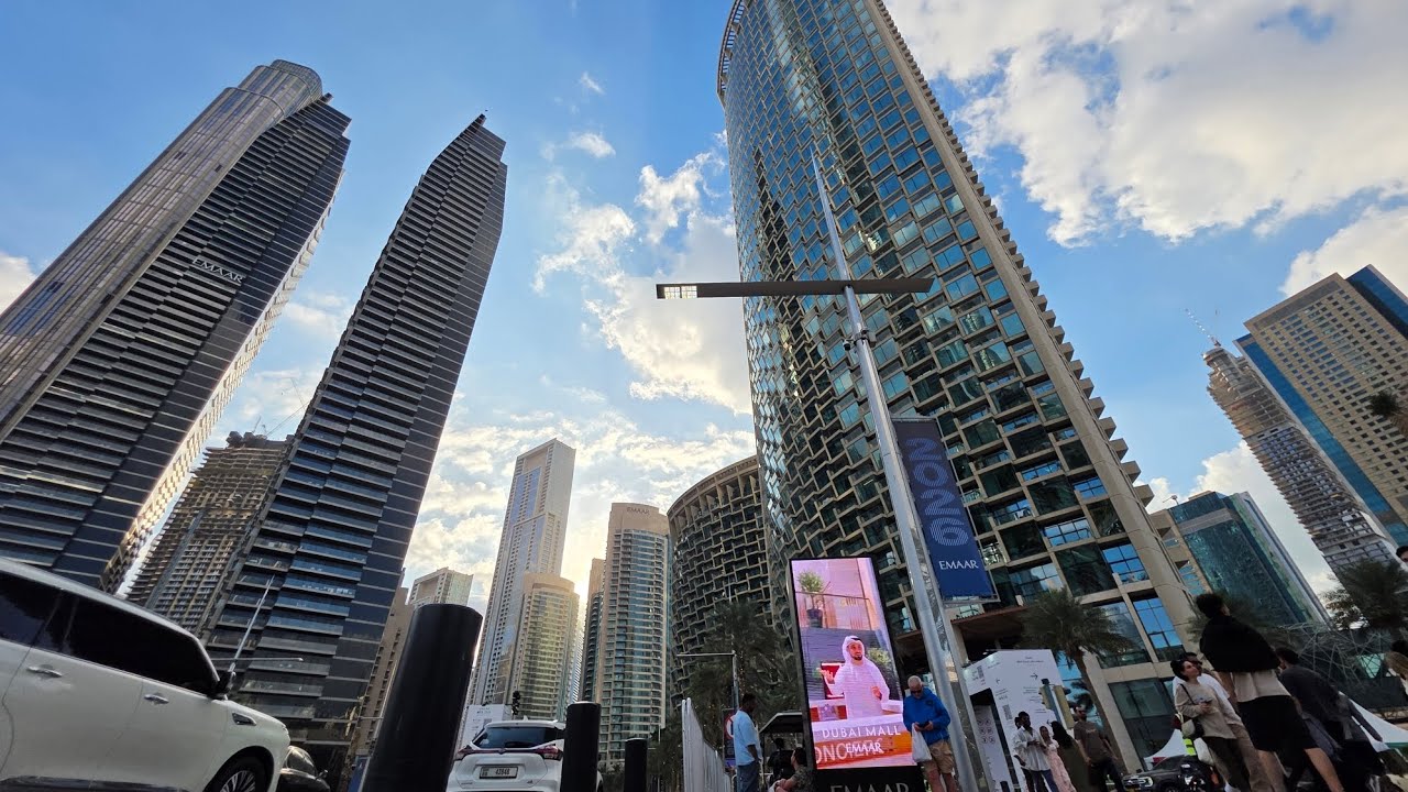 DUBAI DOWNTOWN CITY TOUR , BURJ-KHALIFA !