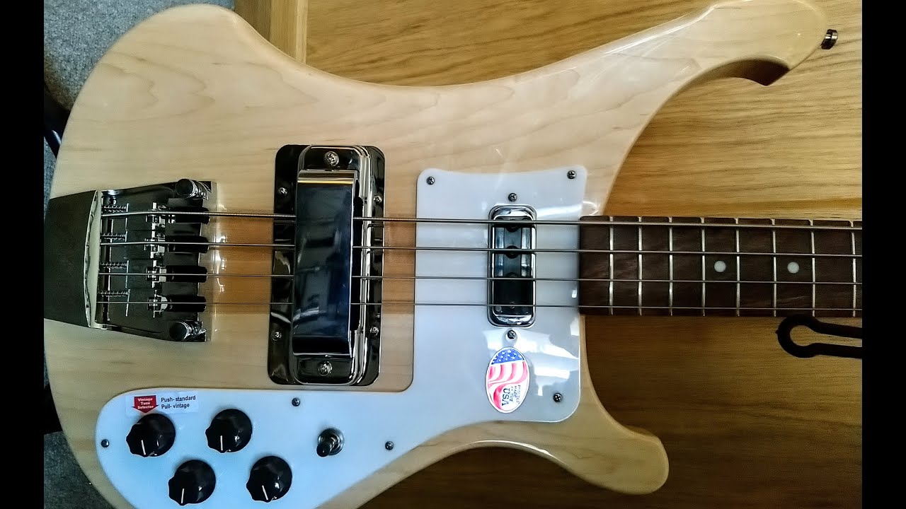 Rickenbacker 4003S (2021) - unboxing
