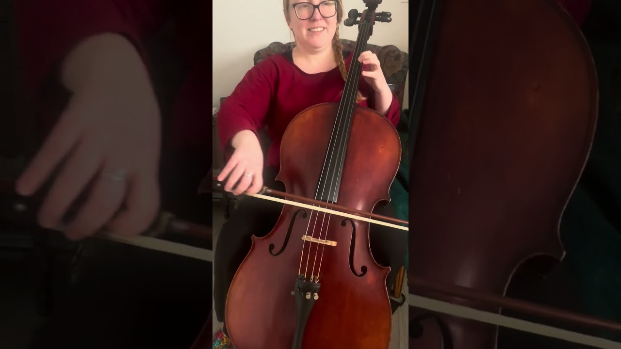 Practicing in Pyjamas Episode 11 - from half to fourth position 