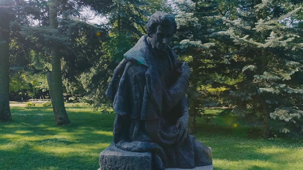 Muzeum Fryderyka Chopina &ndash; Żelazowa Wola. [Museum of Fryderyk Chopin]