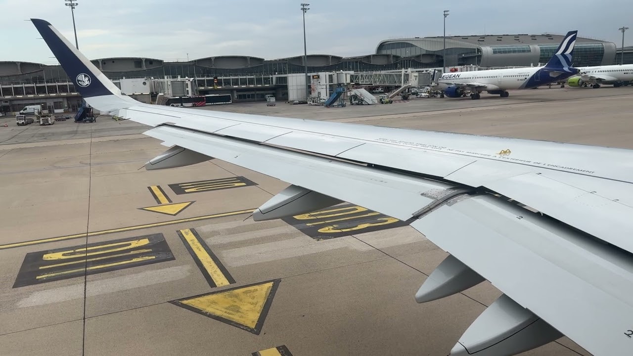 A320 Air France Takeoff from Paris CDG