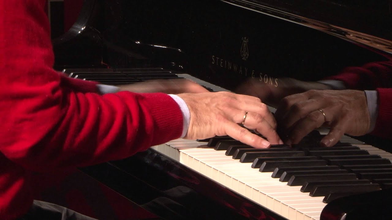 Debussy  : Feu d'artifice, par Jean-Efflam Bavouzet