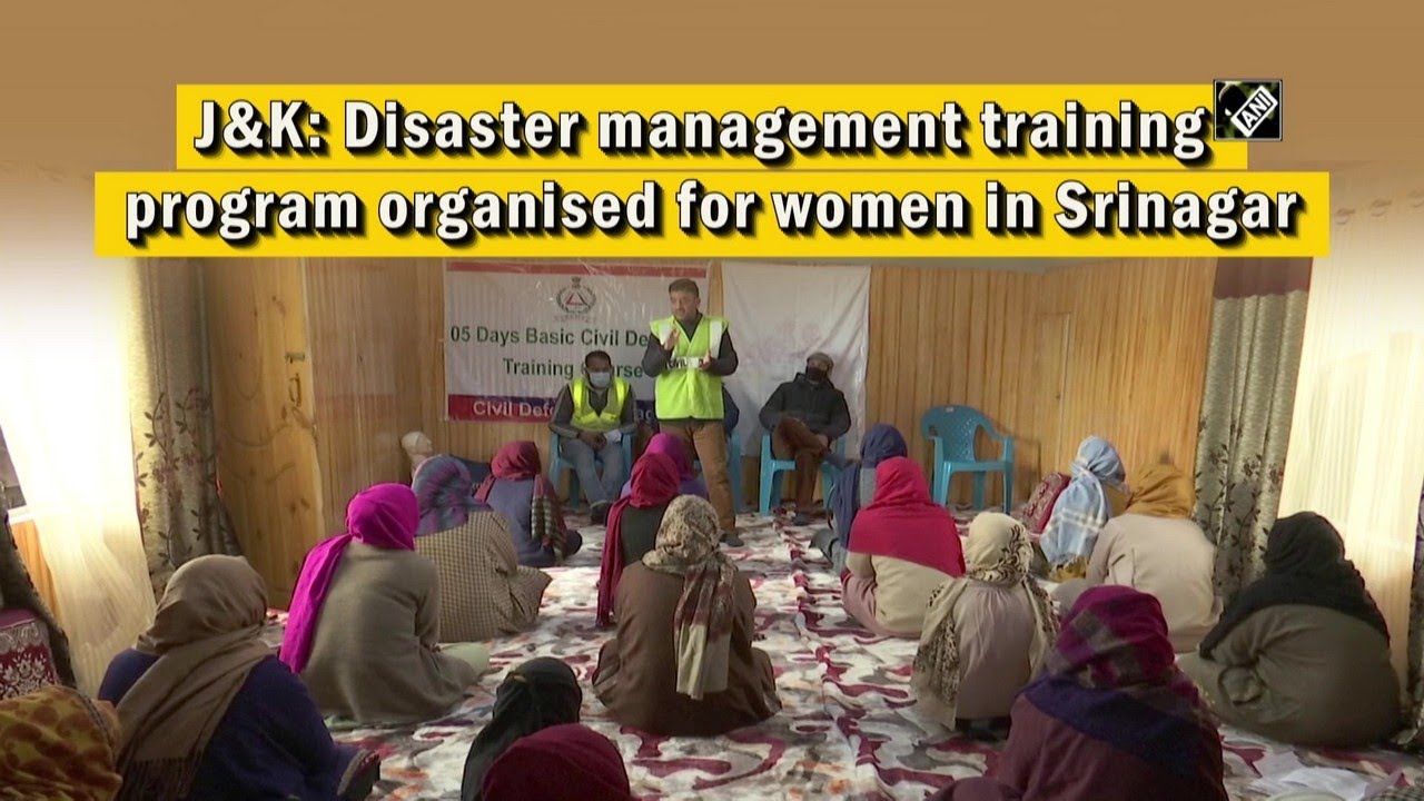 J&K: Disaster management training program organised for women in Srinagar I #Kashmir Ki Vaadi