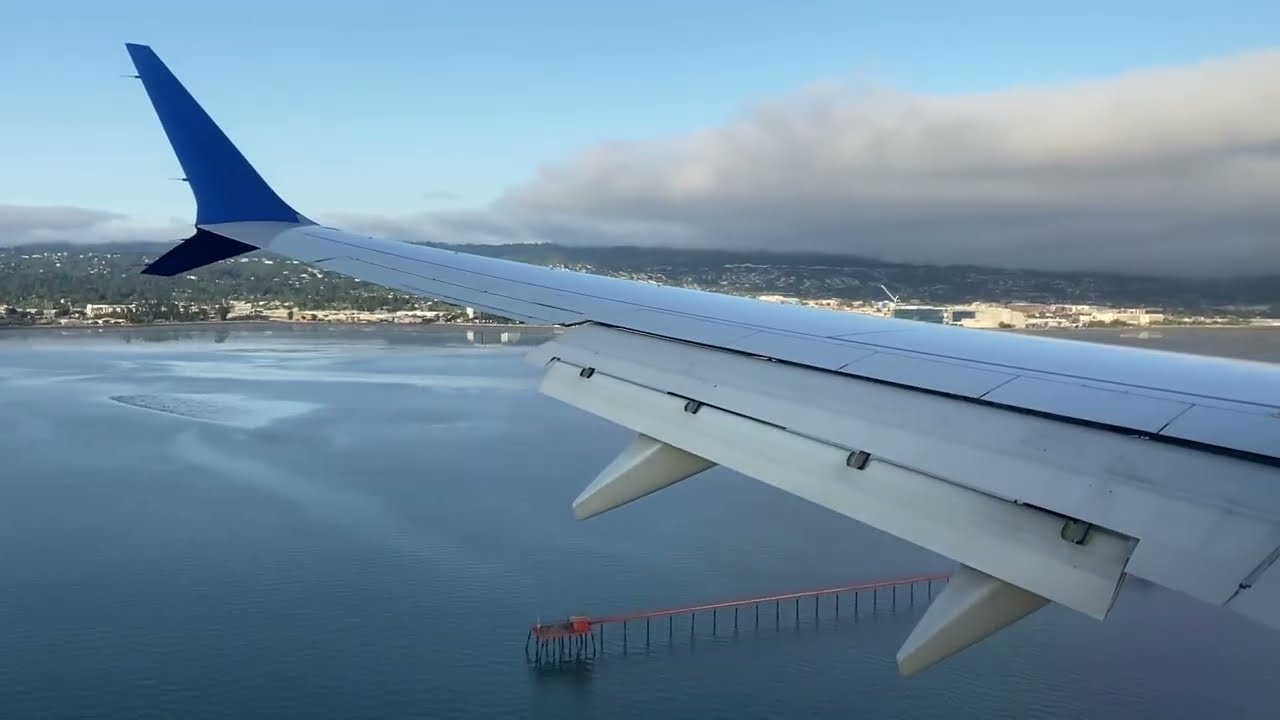 United Airlines Boeing 737 MAX 8 Landing at San Francisco (SFO) 
