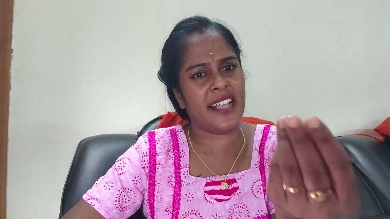 நல்லவ சாவமே பலிக்க மாட்டேங்குது தினம் ஒருத்தனுக்கு தொறந்து கற்றவ சாபமா எனக்கு பழிக்க போகுது 😃😃