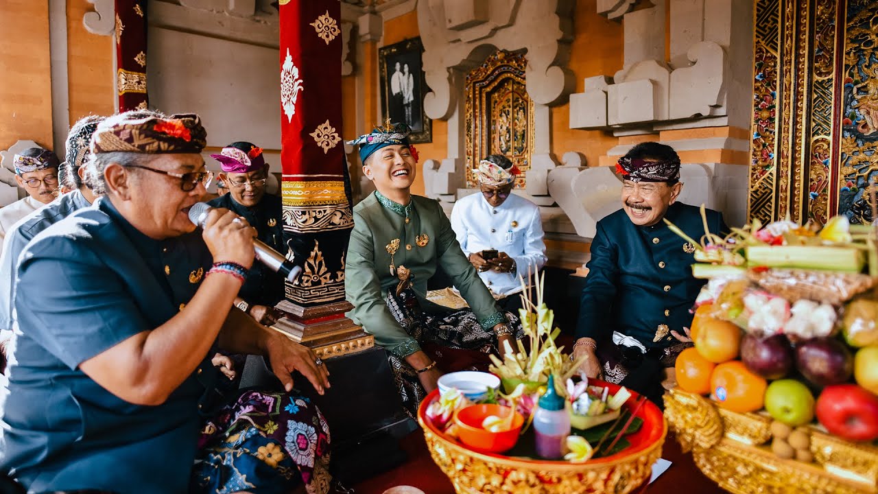 MEPESEDEK ROYAL WEDDING PURI LANGON UBUD 26 09 2022