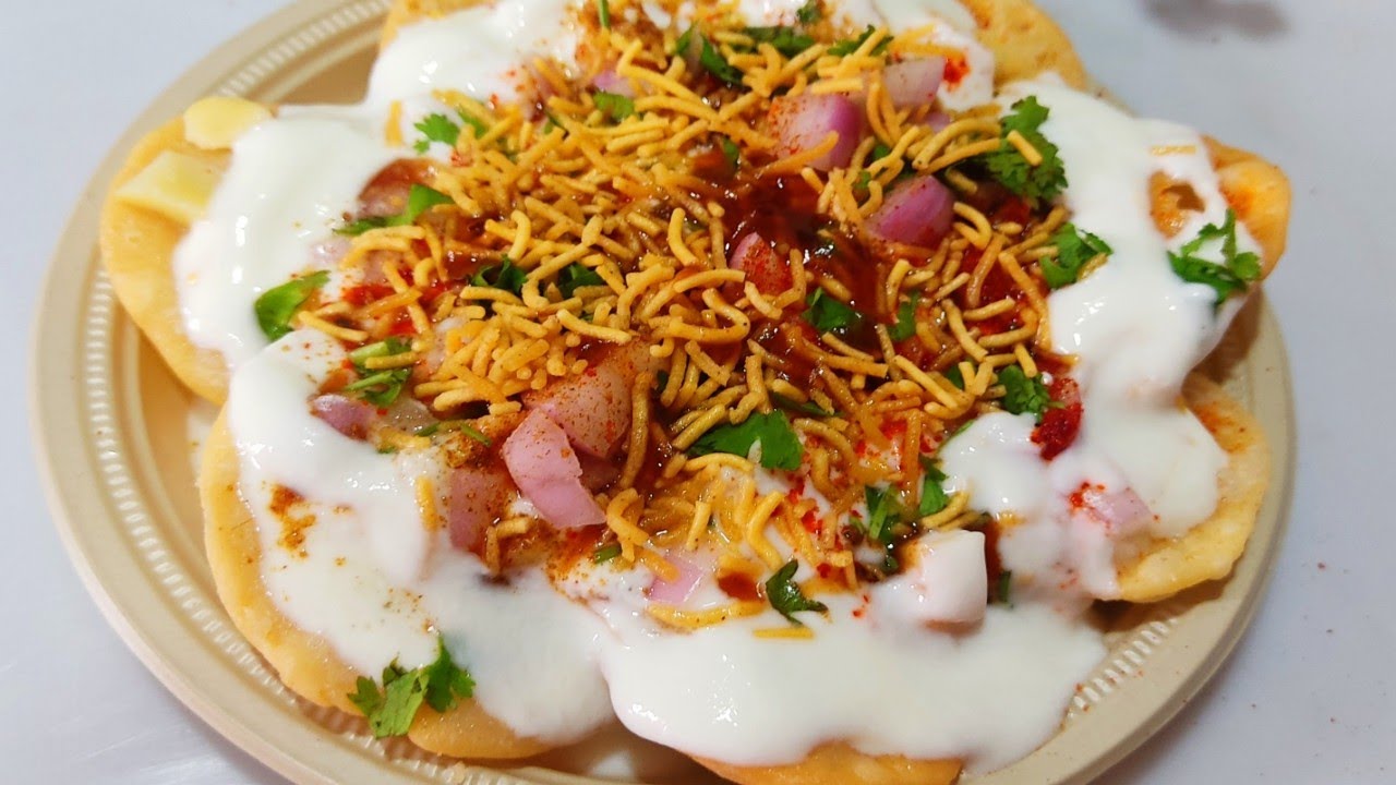 होली स्पेशल क्रिस्पी स्पाइसी Papdi Chaat Recipe l Street Style Papdi Chaat l Chaat Recipe l Mitu's 