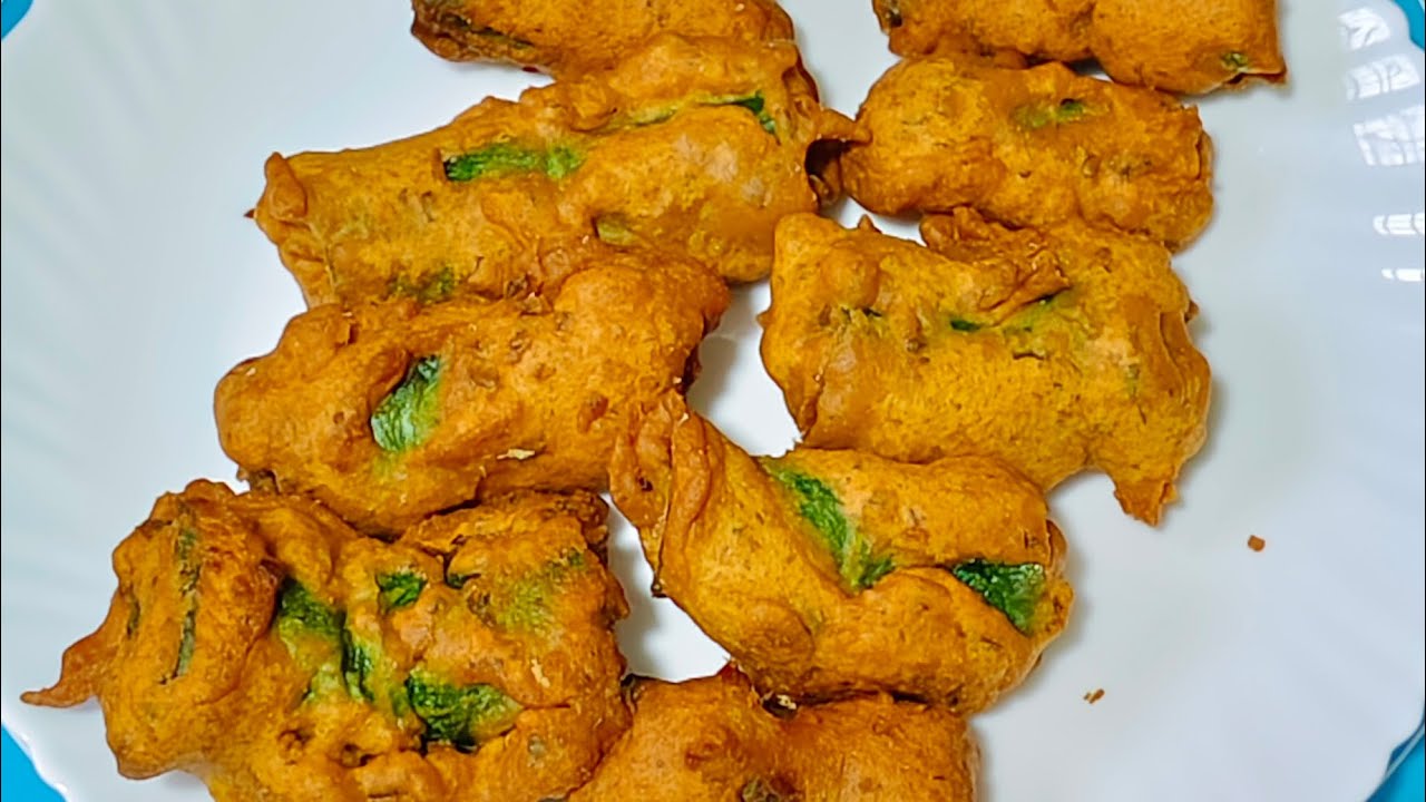 Palak rolls with cheese stuffing..