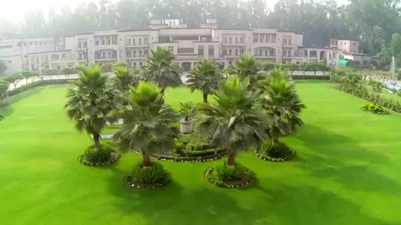 Heavenly Palace - A Luxury Senior Citizens Home.