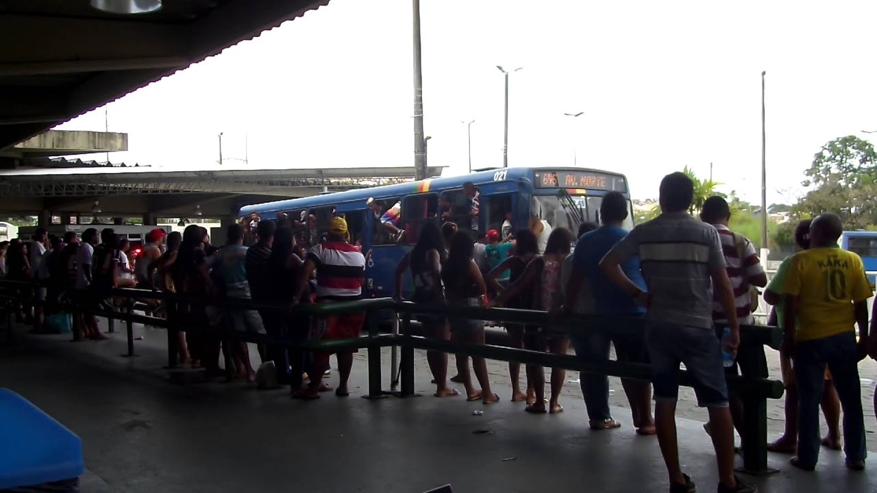 Torcida Inferno Coral no Terminal da Macaxeira
