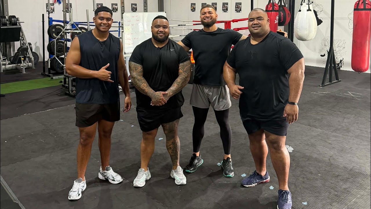 Big Boys Doing Cardio 😭