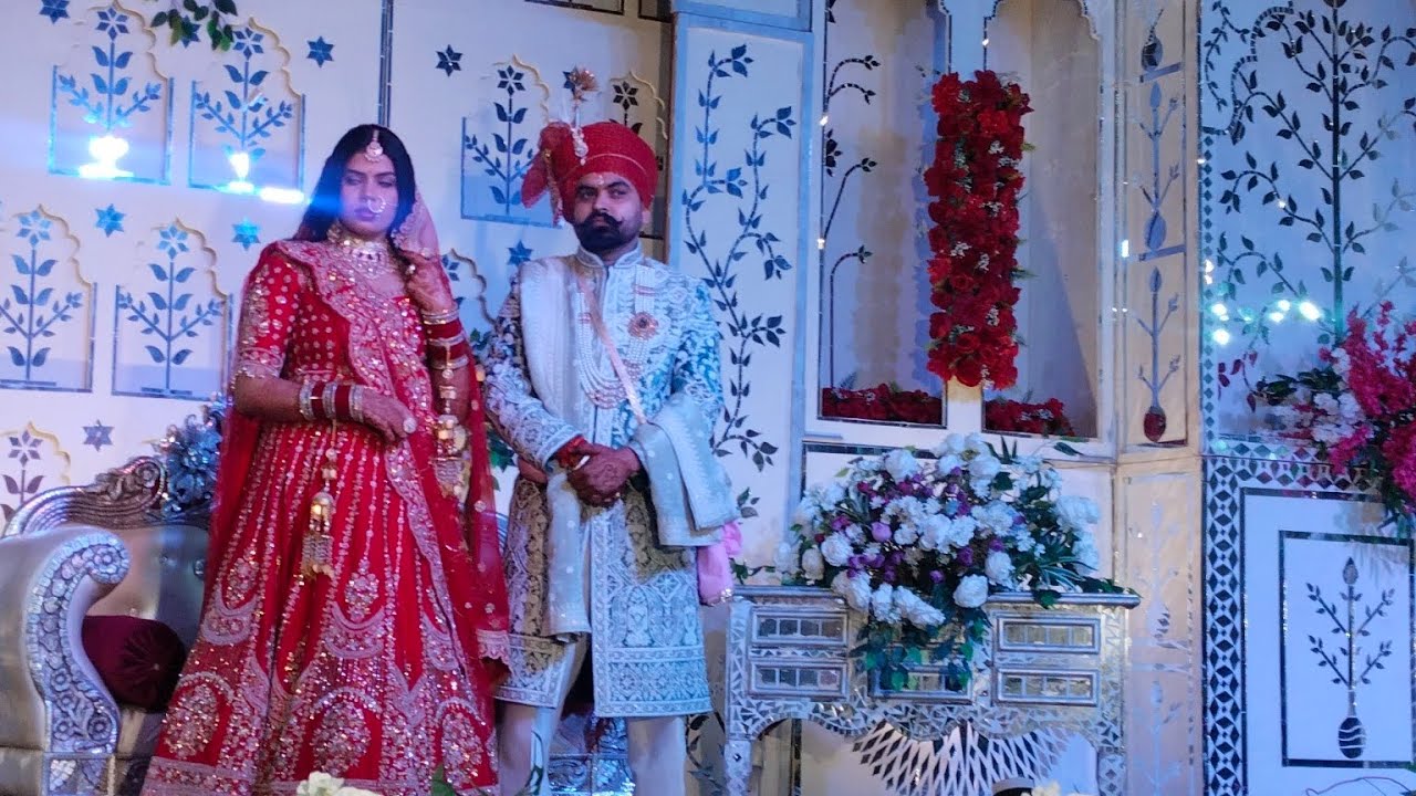  सहेला ढूंकाव तोरण वरमाला  स्टेज #vilaglifevilog #weding 