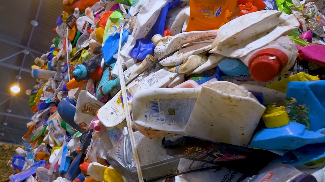 Rehrig Pacific is a Leader in Alternative Material Usage