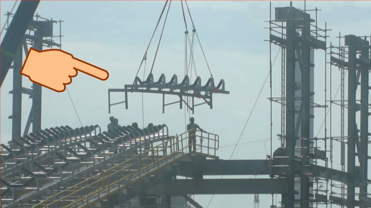 Amazing Process of Mounting a Conveyor Rail at Height with the Help of a Crane