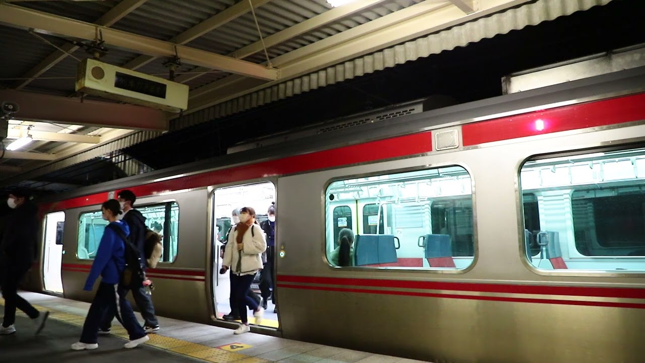 しなの鉄道　　御代田駅 下り　接近放送から発車まで SR1系