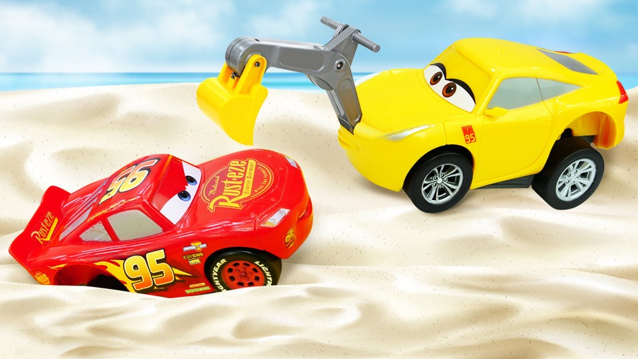 Tolle Spielzeugautos - Lightning McQueen und Cruz in der W&uuml;ste - Die magische Pyramide