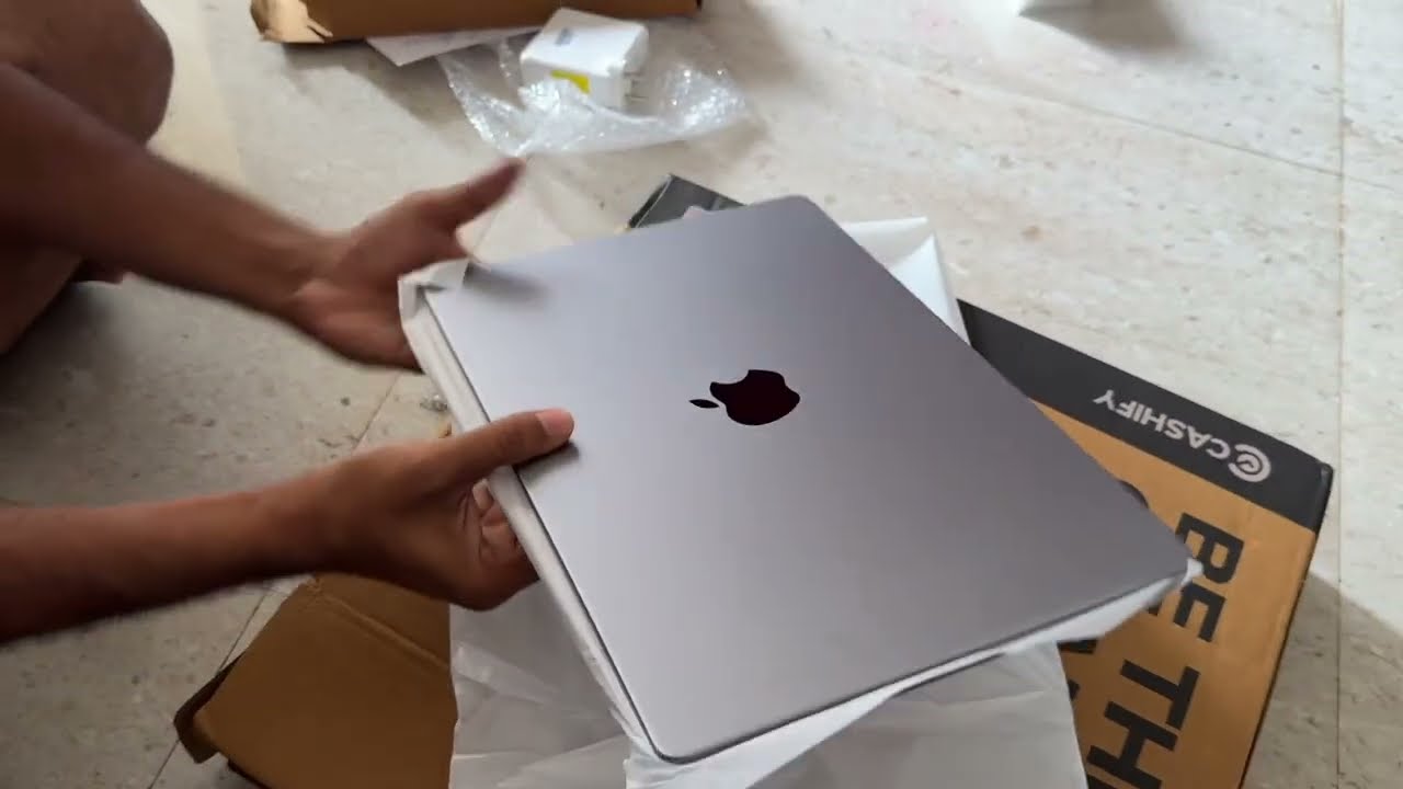 MacBook Pro M1 Pro from Cashify Unboxing 2025