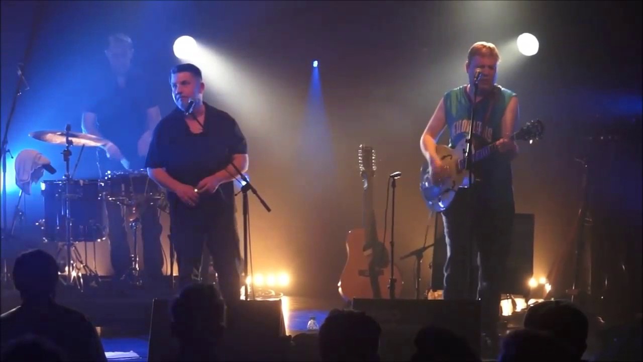 Les Moonshiners - When the lights are low