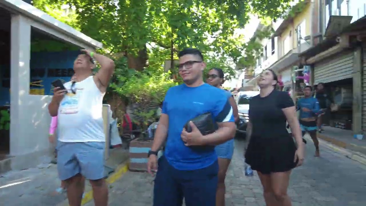 Walking tour of El Tunco January 2026 El Salvador 🇸🇻 ✨️ 