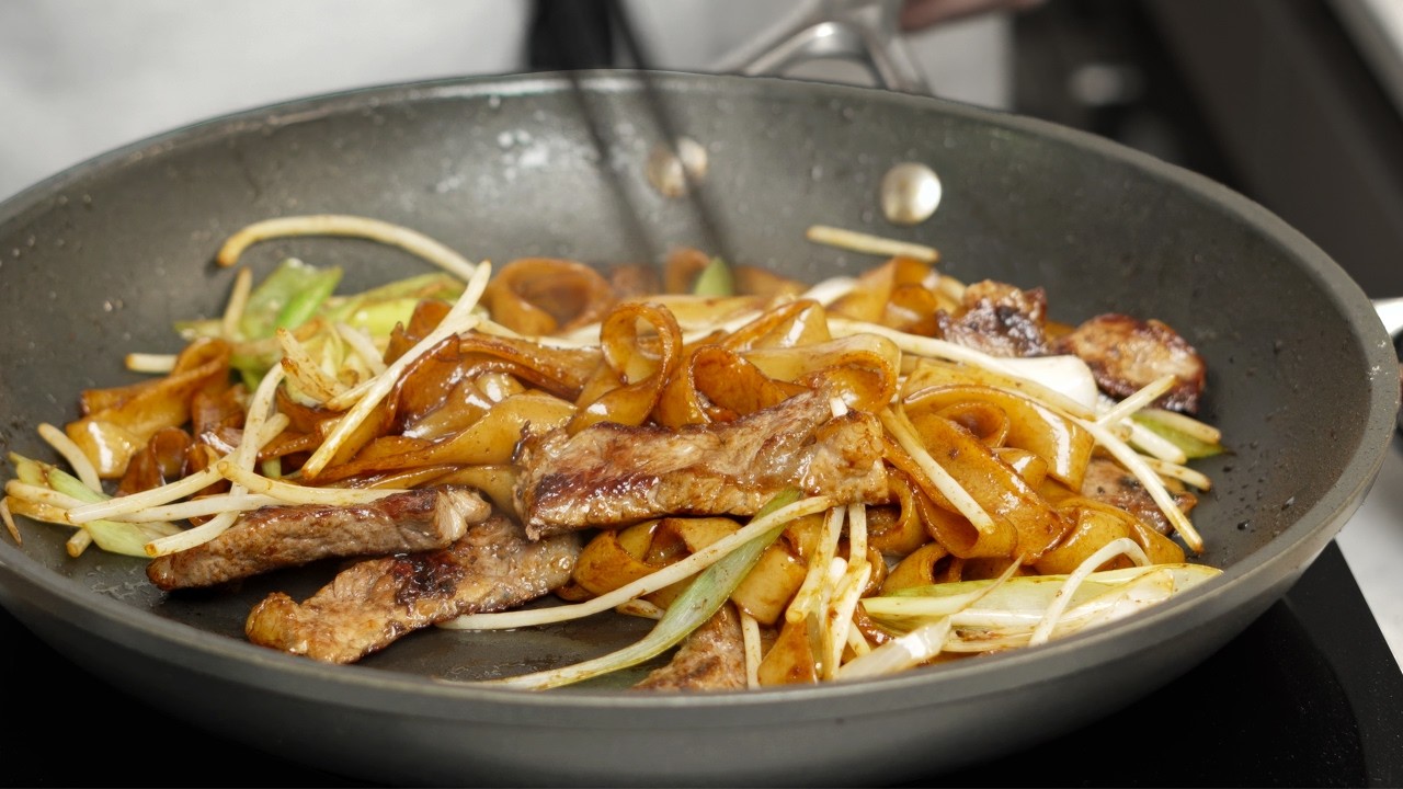 Beef Ho Fun – мой лучший рецепт приготовления говядины в воке для чау-чау дома