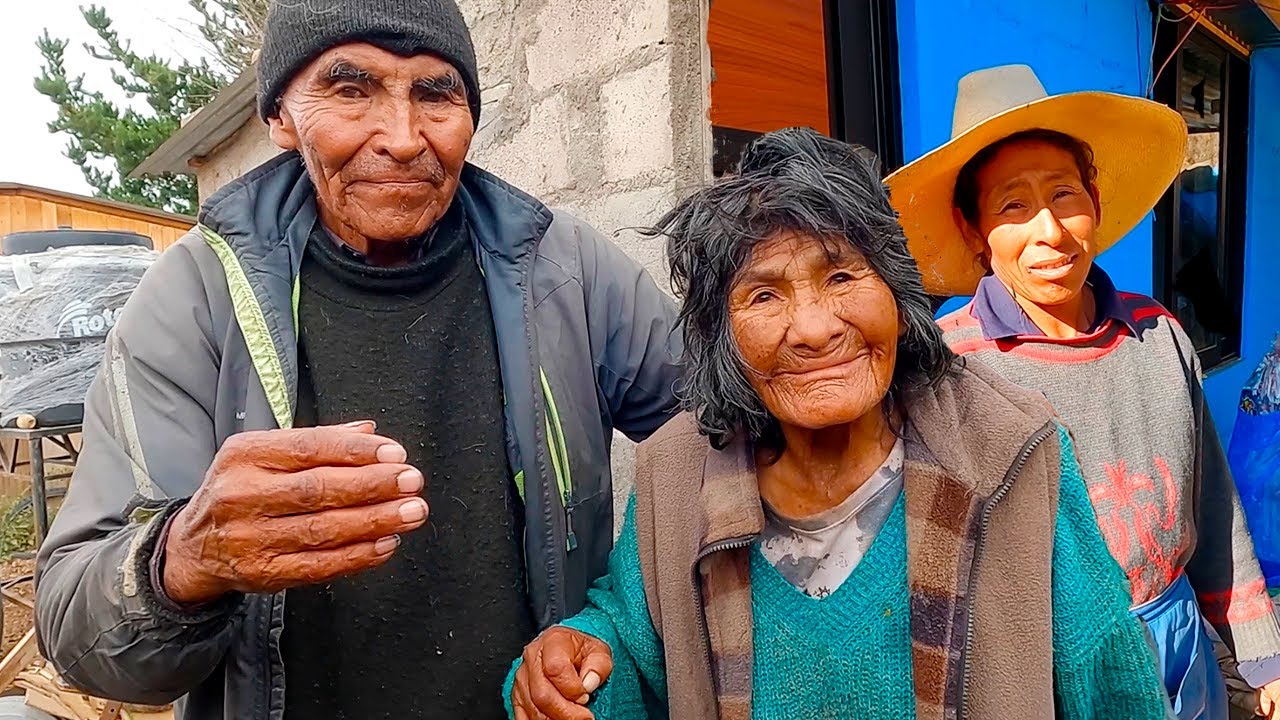 VISITANDO a la TIA de DOÑA YOLANDA...