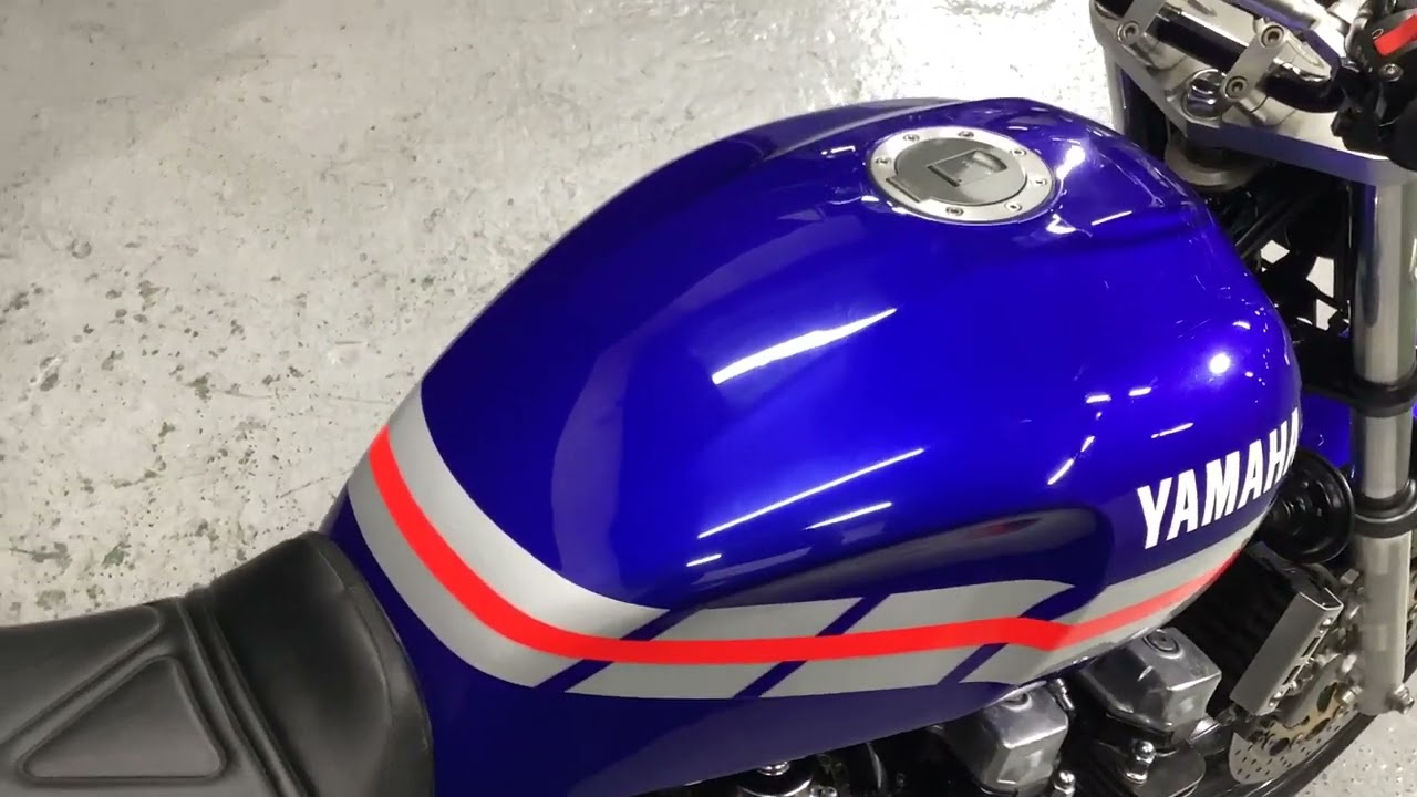XJR1200　鮮やかなブルーのカラーリングが映える一台♪空冷四気筒エンジンの造形が美しい！【エンジン始動動画】
