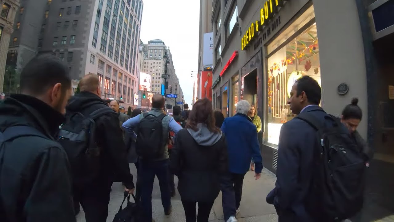 ⁴ᴷ⁶⁰ Walking NYC : 7th Avenue from Times Square - 42nd St to Greenwich Village (November 7, 2019)