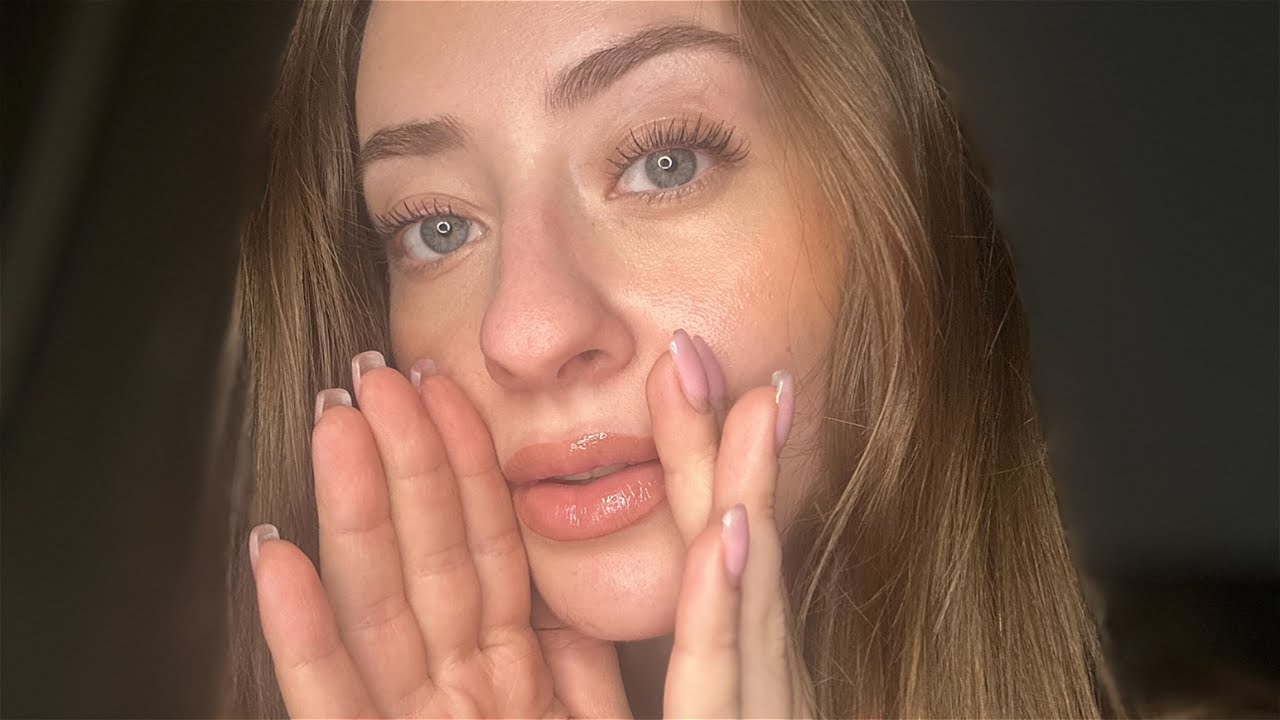 ASMR personal attention roleplay 💟 hand movements & close up whispering