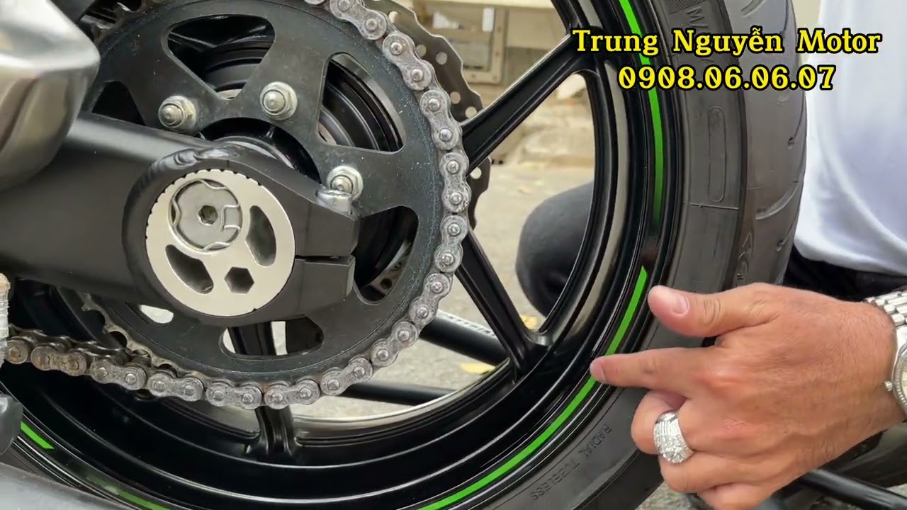Z1000 2017 màu đen xanh biển số Sài Gòn zin chuẩn 100% (14890 Km)