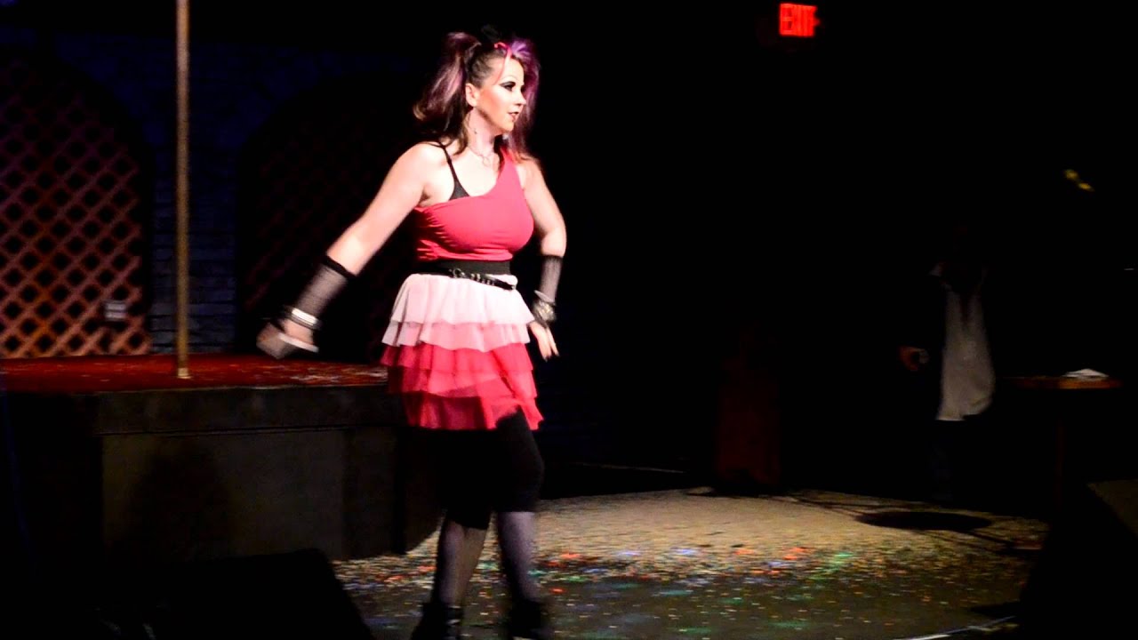 Lady Giselle - Faux Queen - Two of Hearts