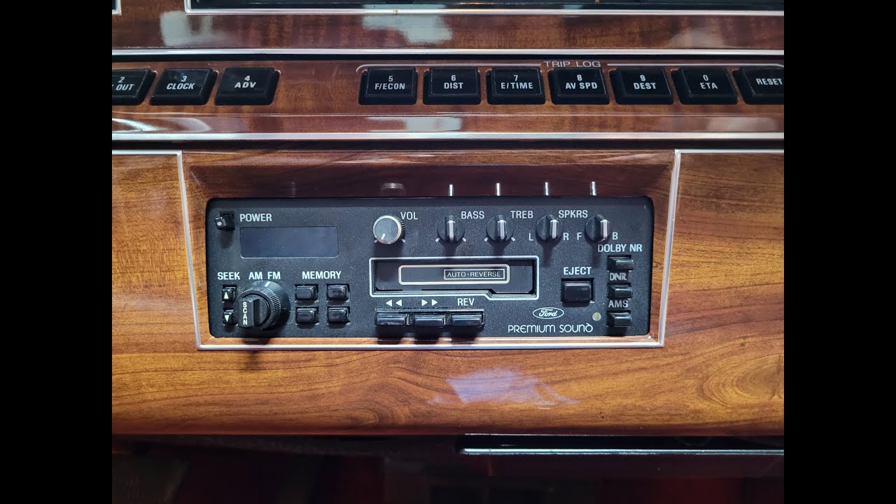 Снятие и замена стереомагнитолы 1980 81 82 83 84 85 86 87 88 1989 Lincoln Town Car и Mark VI