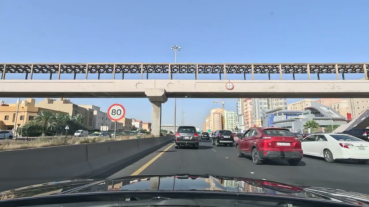 Morning Drive in Kuwait City 4K جولة صباحيه في شوارع الكويت