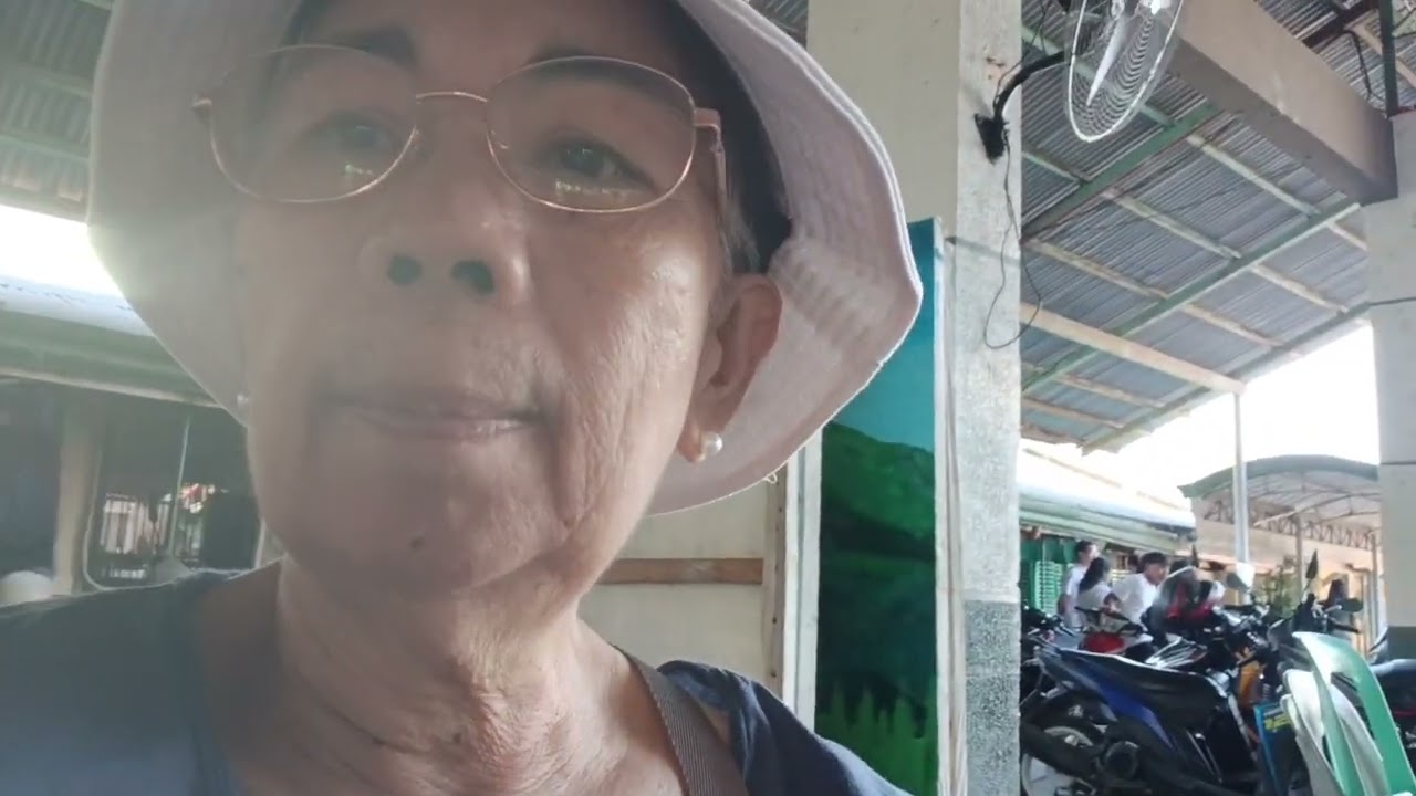 NAGPERPORM SILA RON SA SCHOOL NILA NG ARAL PAN 
