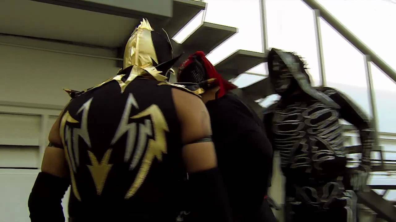 Lucha Libre AAA - La Parka y La Milicia Unen Fuerzas - 2012