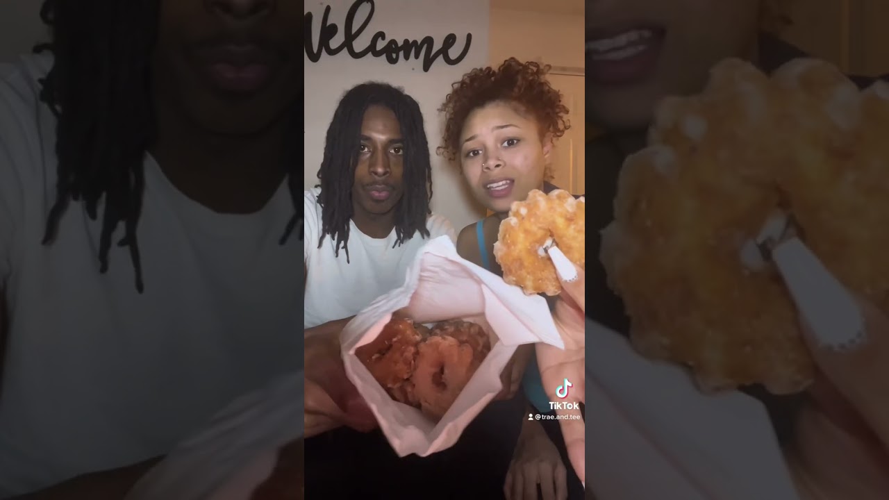 KRISPY KREME MINI CRULLERS (BLUEBERRY) Are A MUST COP😮&zwj;💨🔥 #couples #subscribe #food #trending