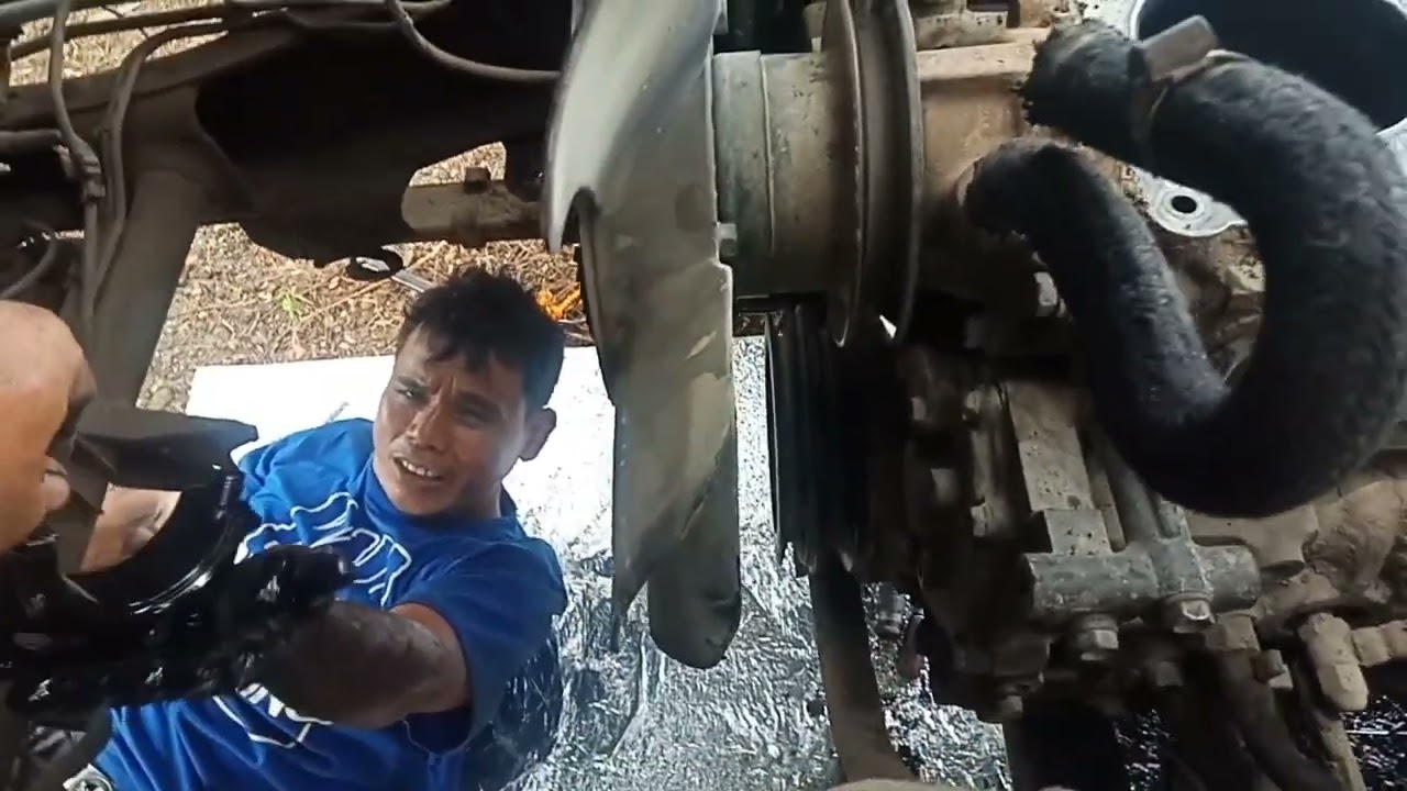 4BE1| Isuzu engine general overhaul part 1 mausok breater