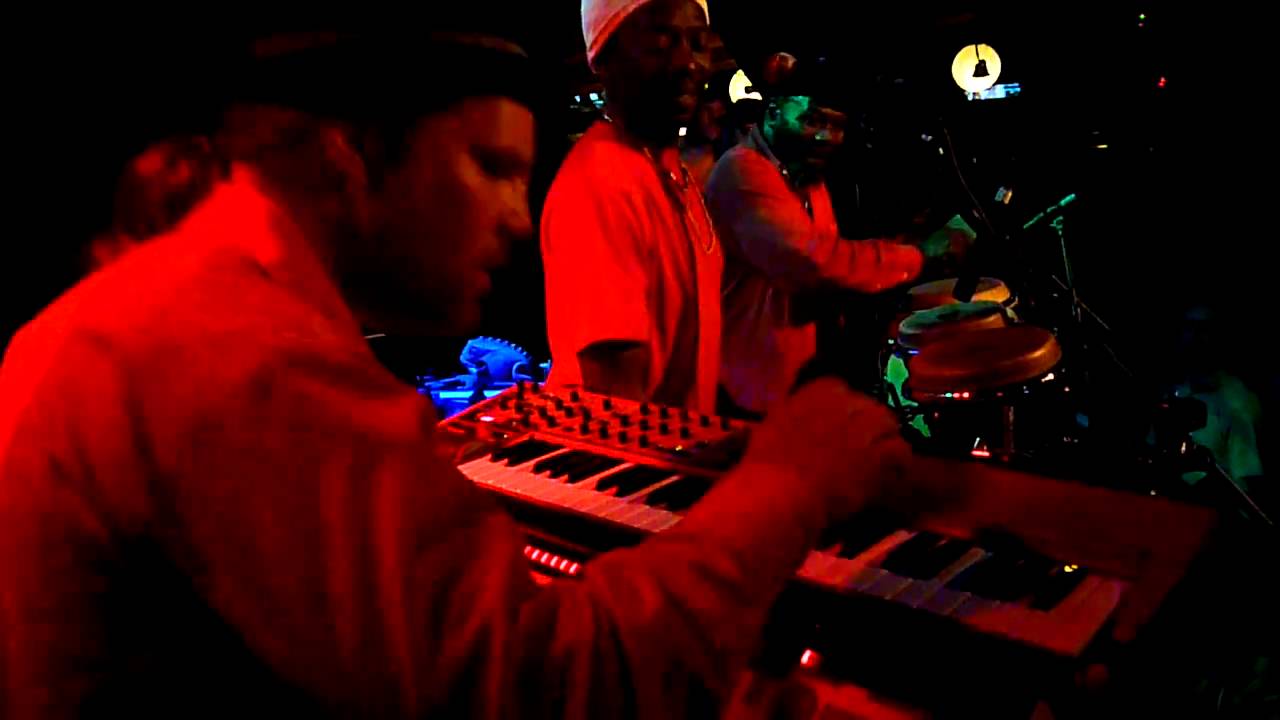 Focus - Clinton Fearon & Boogie Brown @ Nectar, Seattle, WA - 2010, August 28th